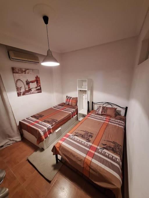 Queen Suites 60M2 เทสซาโลนิกิ ภายนอก รูปภาพ