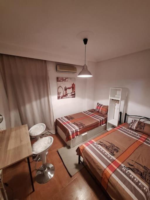 Queen Suites 60M2 เทสซาโลนิกิ ภายนอก รูปภาพ